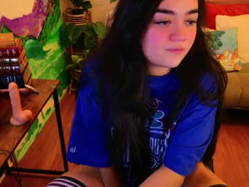 girl
        annatigarr cam image #3596144
