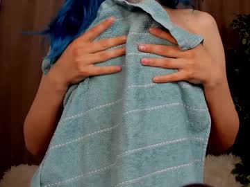 girl
        erika_hoire cam image #1343552