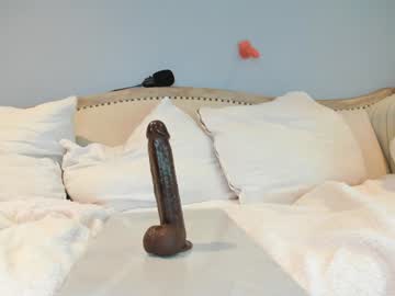 girl
        eatmygingersnapps cam image #4421771