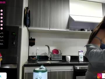 girl
        ohanna_ cam image #1311371
