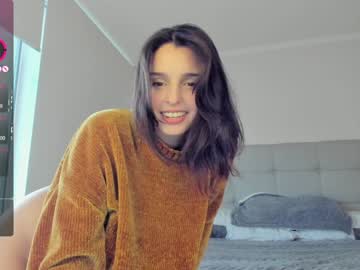 girl
        yourfreakygirl cam image #2807764