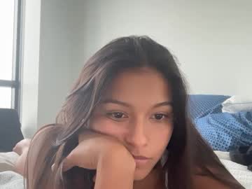 girl
        sexyserena1 cam image #4618120