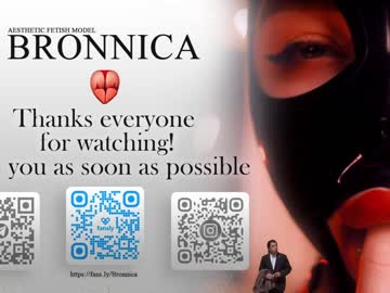 girl
        bronnica cam image #1904604
