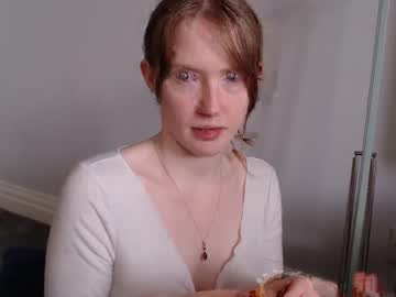 girl
        dominiquemystique cam image #2994712