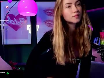 girl
        la_seductrice cam image #3440312