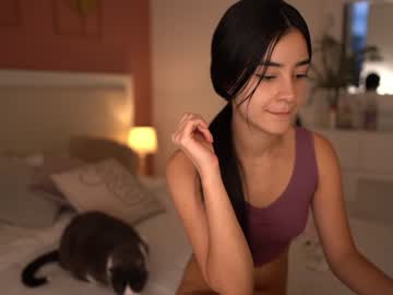 girl
        winona__ cam image #2717822