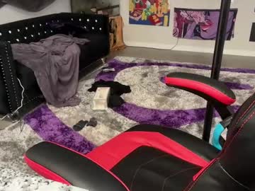 girl Webcam Girls Sex Thressome And Foursome with mayhem4ever
