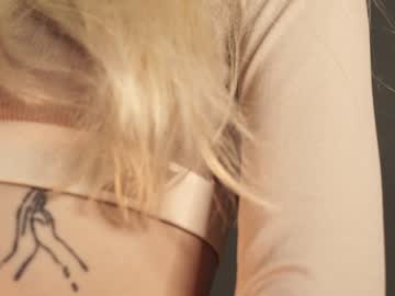 girl
        cuteelsa_ cam image #1351014