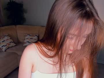 girl
        engelellick cam image #2511858