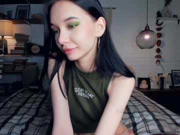 girl
        riskyproject cam image #2860873