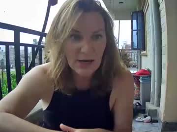 girl
        biancaandhubby cam image #1160653