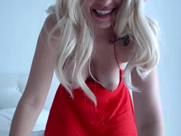 girl
        theellenshow cam image #2945121