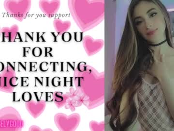 girl
        angely_18 cam image #3987337