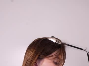 girl
        love_machine_ cam image #4052508