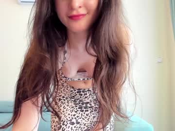 girl
        elaanna cam image #3208725