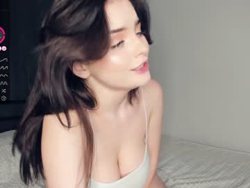 girl
        cute_caprice cam image #1876825