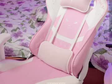 girl
        ho1yh01e cam image #2956177