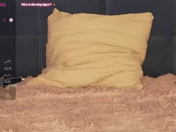 couple
        doolitik cam image #2291086