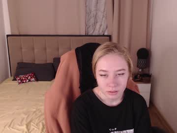 couple
        umma__ cam image #243400