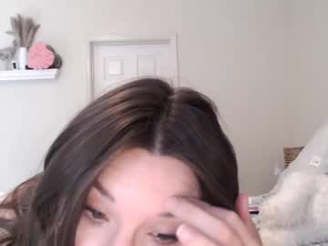 girl
        tay_made cam image #4298225