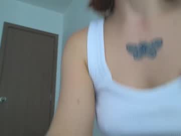 girl
        my_mia_ cam image #4592710