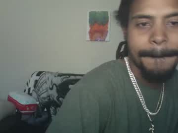 couple
        a_mariejuana69 cam image #1147748