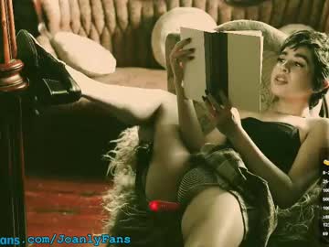 girl
        thecamwoman cam image #4455994