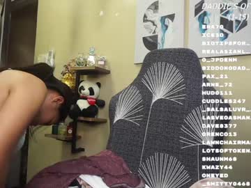 girl
        _lyza_ cam image #1168674
