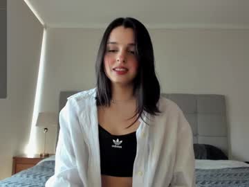 girl
        yourfreakygirl cam image #3186156