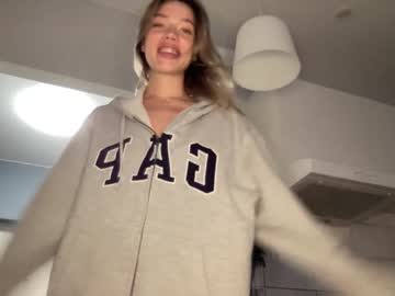 girl
        angel_from_sky cam image #796496