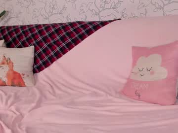 girl
        tossy_flossy cam image #2297135