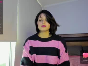 girl
        yourfreakygirl cam image #932821