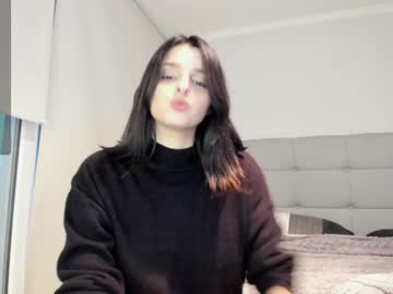 girl
        yourfreakygirl cam image #3240264
