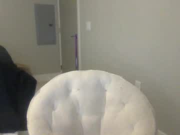 girl
        _natycutei19 cam image #4408859