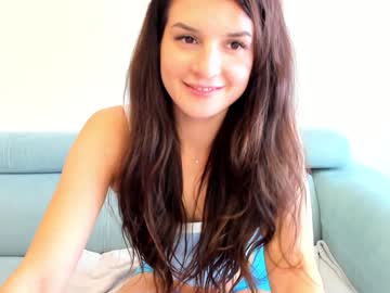 girl
        elaanna cam image #3520929
