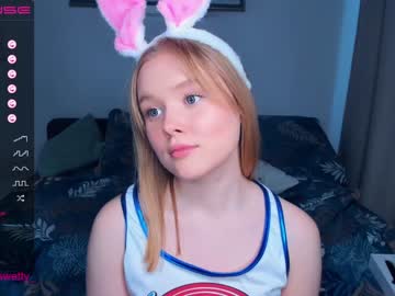 girl
        sun_shiiine cam image #1110863