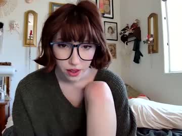 girl
        elslove cam image #2789346
