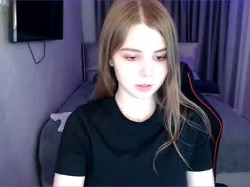 girl
        tripleprinces cam image #1764704