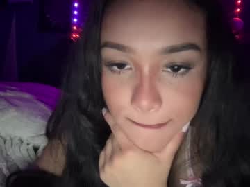 girl
        tyalys cam image #3059827