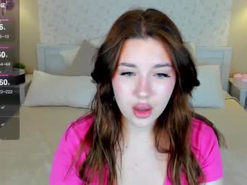 girl
        lilla_cuties cam image #3333345