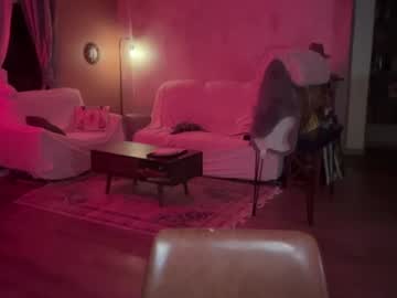girl
        kaileeshy cam image #3471501