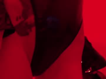 girl
        neondemon_ cam image #4135866