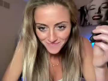 girl
        lexxximarie23 cam image #2006688
