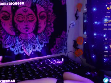 girl
        lsqueen cam image #2620926