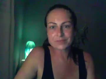 girl
        jadedmuse cam image #2234341