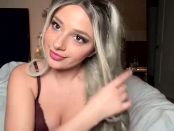 girl
        xvno cam image #3863339