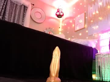 girl
        milf_lacey cam image #1283028