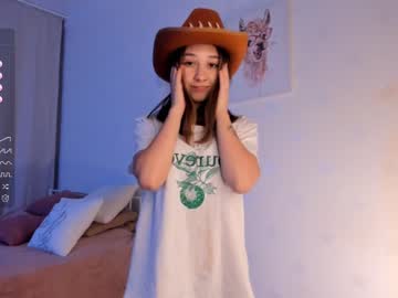 girl
        stephaniesally cam image #1655574
