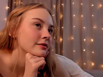 girl
        lissa_meooow cam image #2231008
