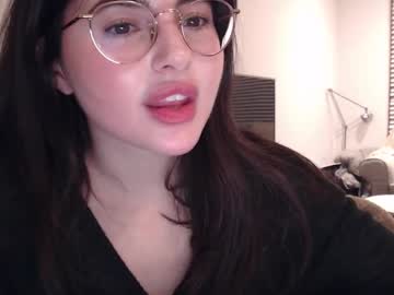 girl
        playnofuckinggames cam image #3929099